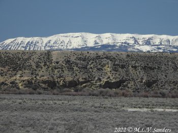 Zoomed in view of bluffs over the Green River south of Ross Ridge